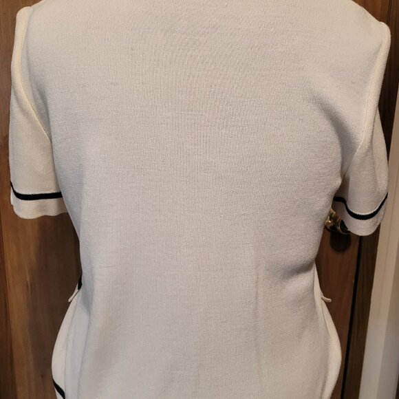 St.John By Marie Gray Collection Santana Knit Cream with Navy Trim Size 6 Jacket - Picture 2 of 4